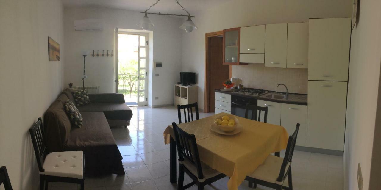 פאטי Casa Vacanze Il Gelsomino מראה חיצוני תמונה